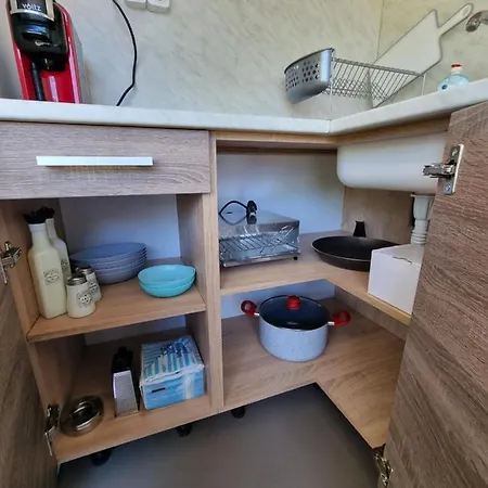 рафи в атлиман - гр. Holiday home *